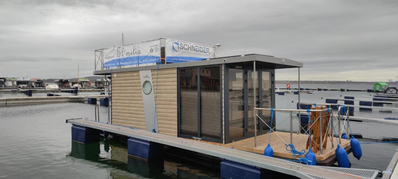 ホテル Mobiles Hausboot El'Milia Braunsbedra エクステリア 写真